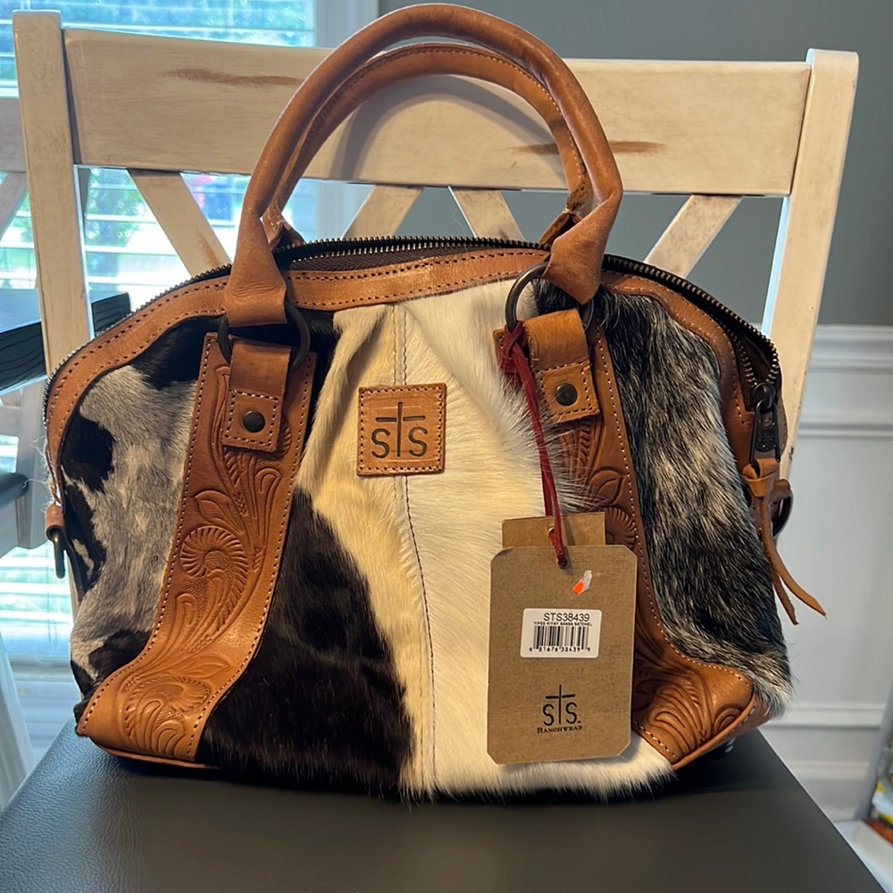 STS purse